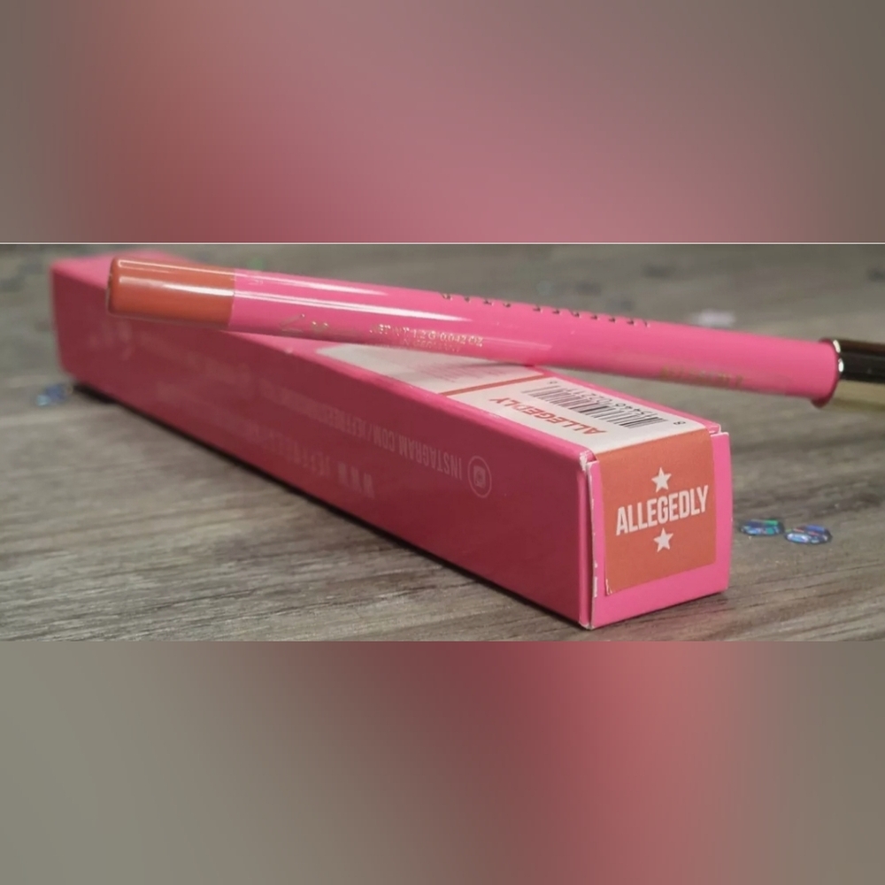 ALLEGEDLY Jeffree Star VELOUR LIP LINER - Picture 3 of 3
